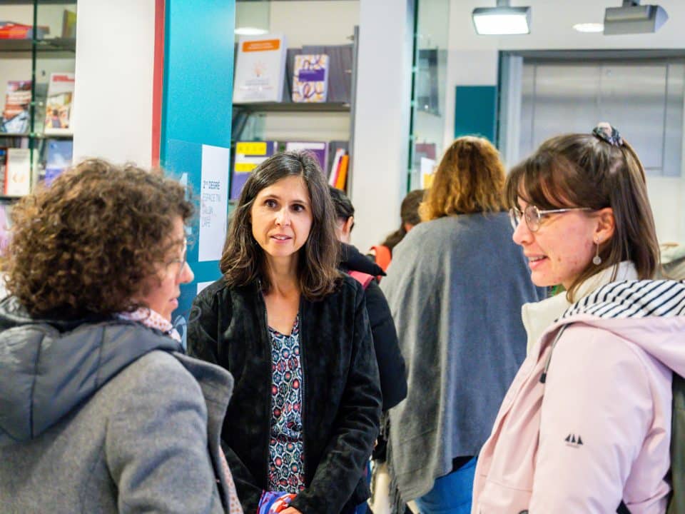 Mme Vincent directrice de l'école Pezole